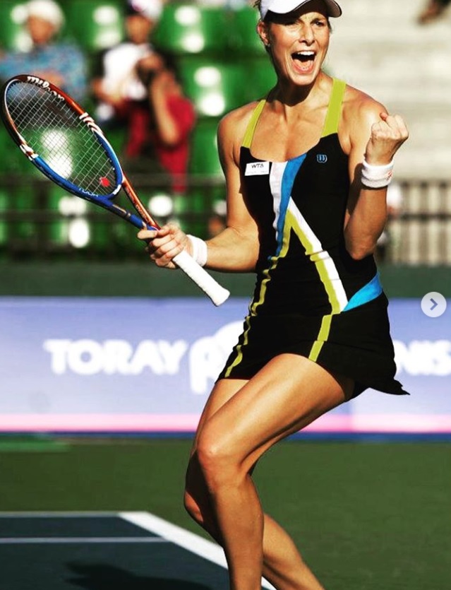 Mandy Minella tennis Hot Tennis Babes
